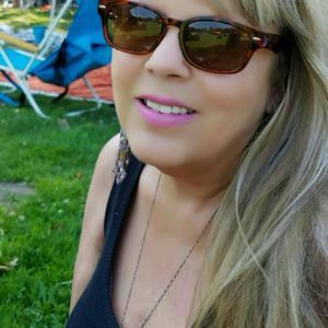 Meet your Posher, Brenda